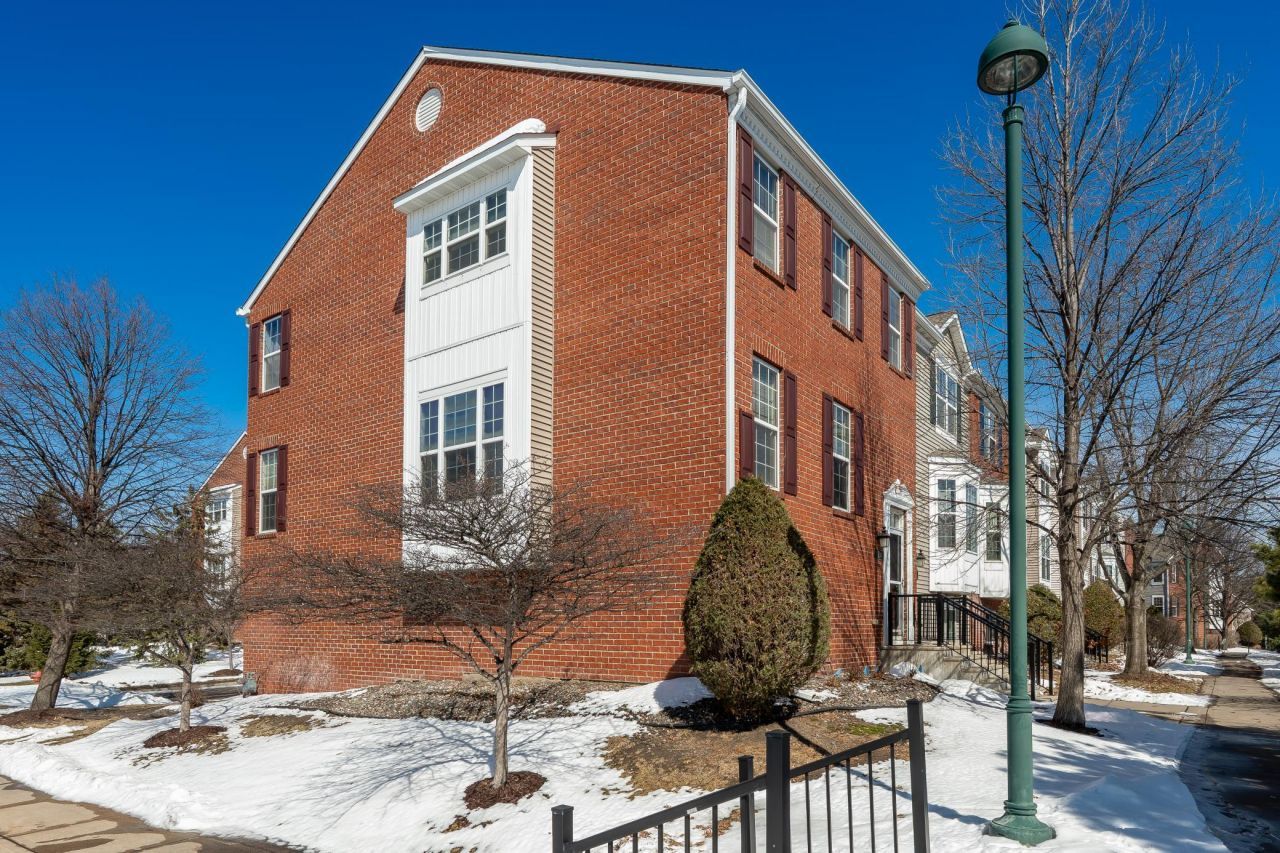 714 Village Parkway , Circle Pines, MN 55014 Main Photo