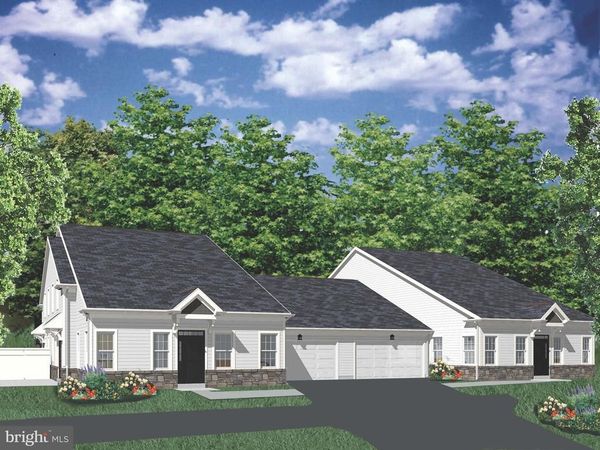 21 CEDAR CIRCLE , Unit 11, LEVITTOWN, PA 19055