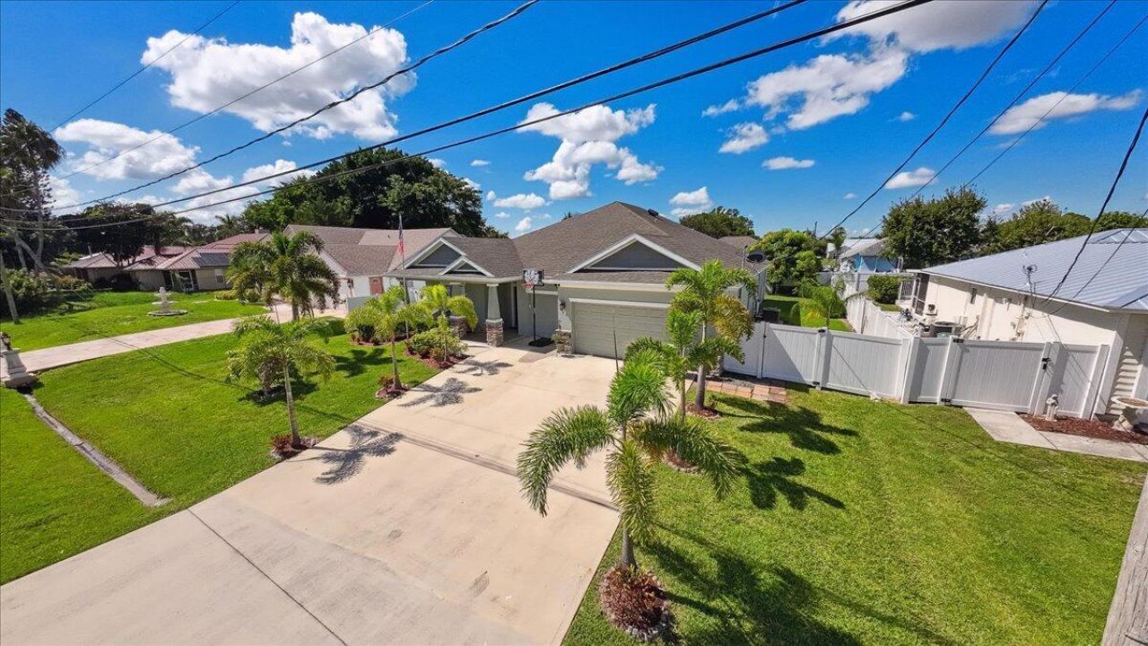 343 SE Fisk Road, Port Saint Lucie, FL 34984 Photo