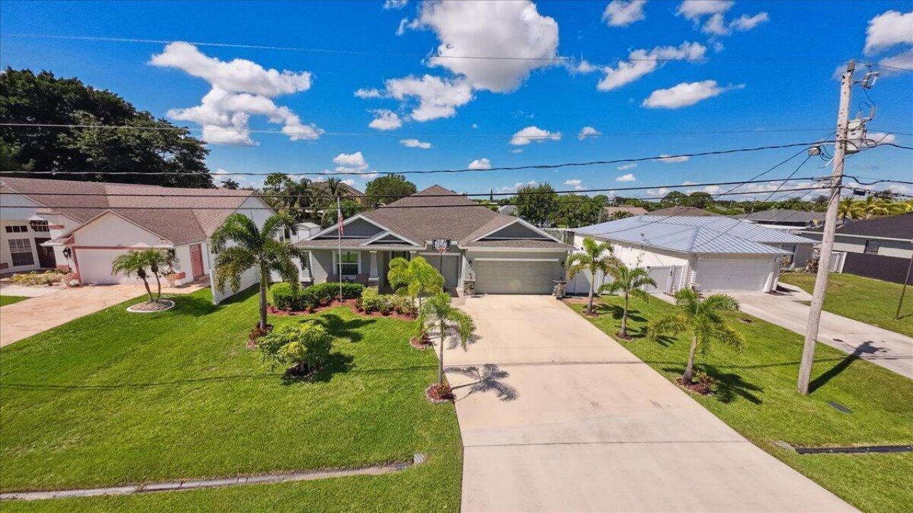 343 SE Fisk Road, Port Saint Lucie, FL 34984 Photo