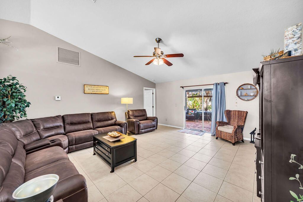157 NE Jettie Terrace, Port Saint Lucie, FL 34983 Photo