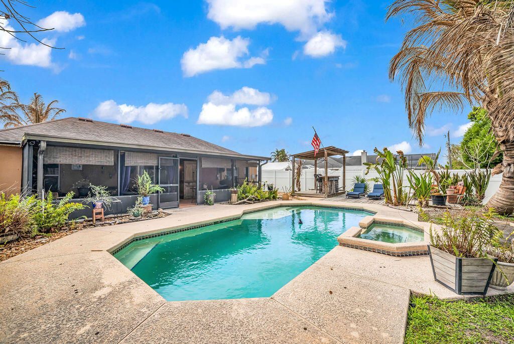 157 NE Jettie Terrace, Port Saint Lucie, FL 34983 Photo