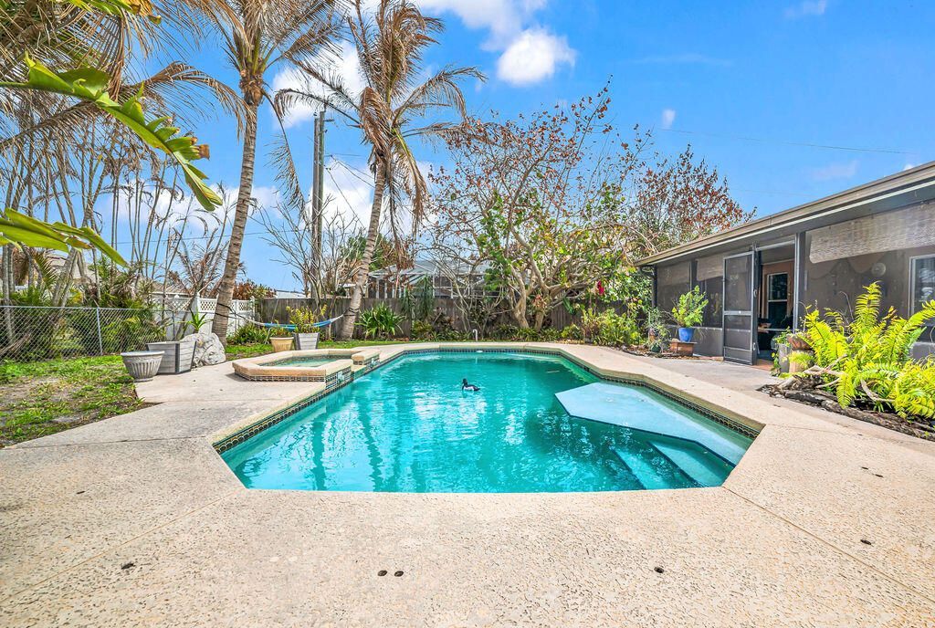 157 NE Jettie Terrace, Port Saint Lucie, FL 34983 Photo