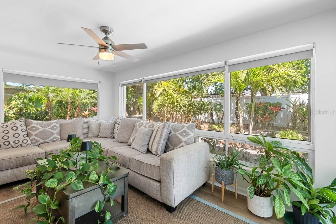 3723 Orchard Grove Lane , Largo, FL 33770 Photo