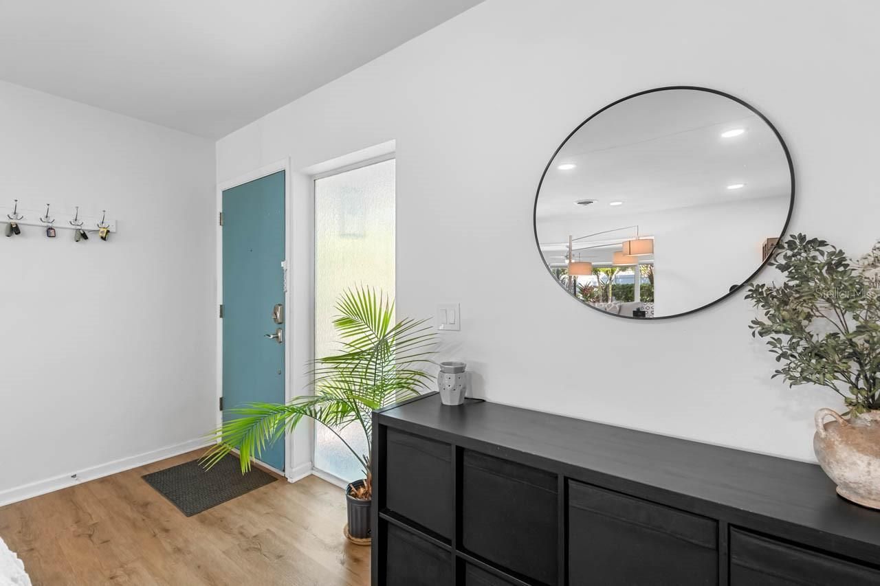 3723 Orchard Grove Lane , Largo, FL 33770 Photo