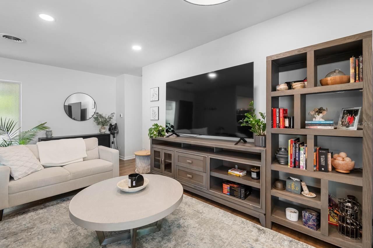 3723 Orchard Grove Lane , Largo, FL 33770 Photo