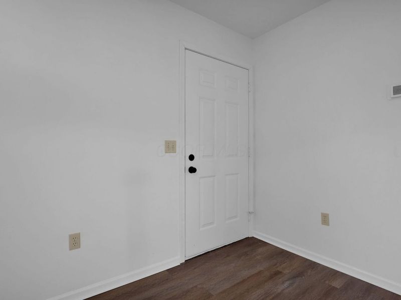 90 Franklin Avenue, Newark, OH 43055 Photo 5