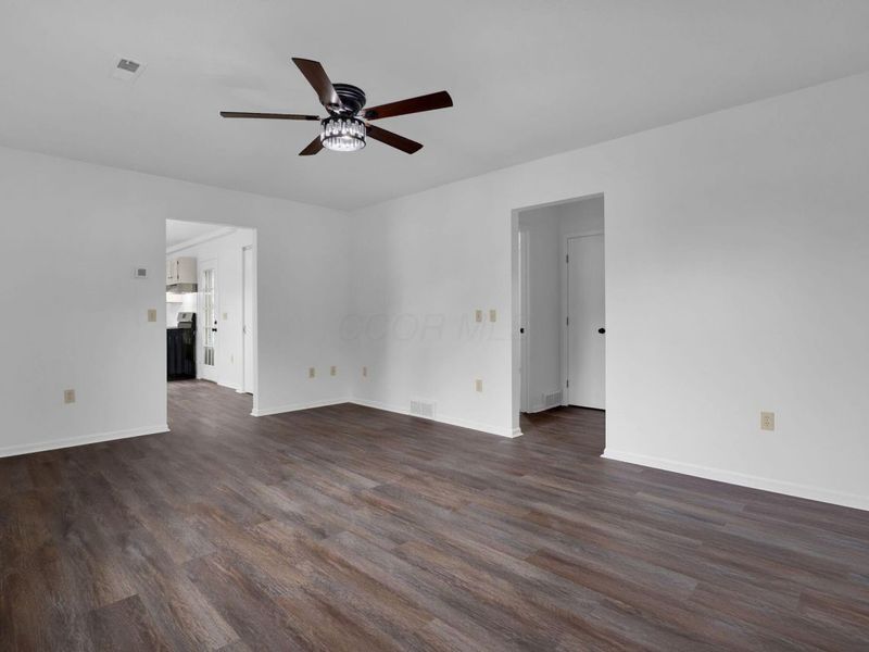 90 Franklin Avenue, Newark, OH 43055 Photo 9