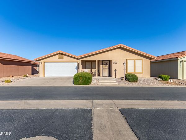 3301 S GOLDFIELD Road, Unit 5076, Apache Junction, AZ 85119