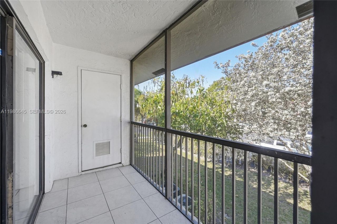 2564 NW 89th Dr, Unit 2564, Coral Springs, FL 33065 Photo