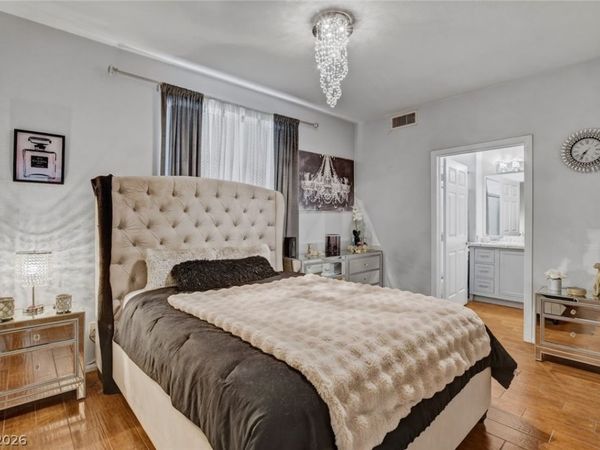 4960 Harrison Drive, Unit 124, Las Vegas, NV 89120