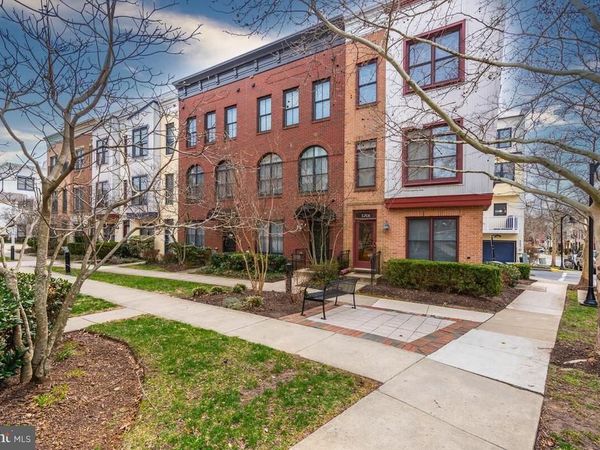 5701 44TH AVENUE, HYATTSVILLE, MD 20781