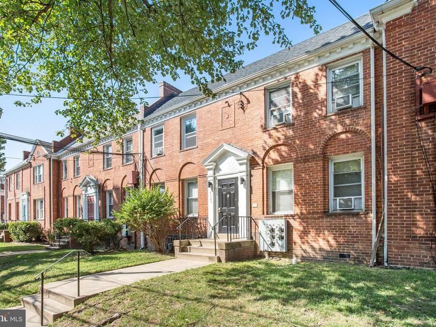 4020 8th Street Ne, Washington, DC 20017 Main Photo