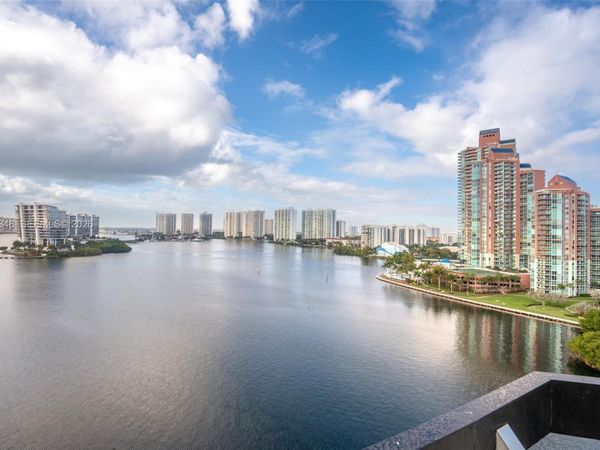 3530 Mystic Pointe Dr , Unit 1401, Aventura, FL 33180