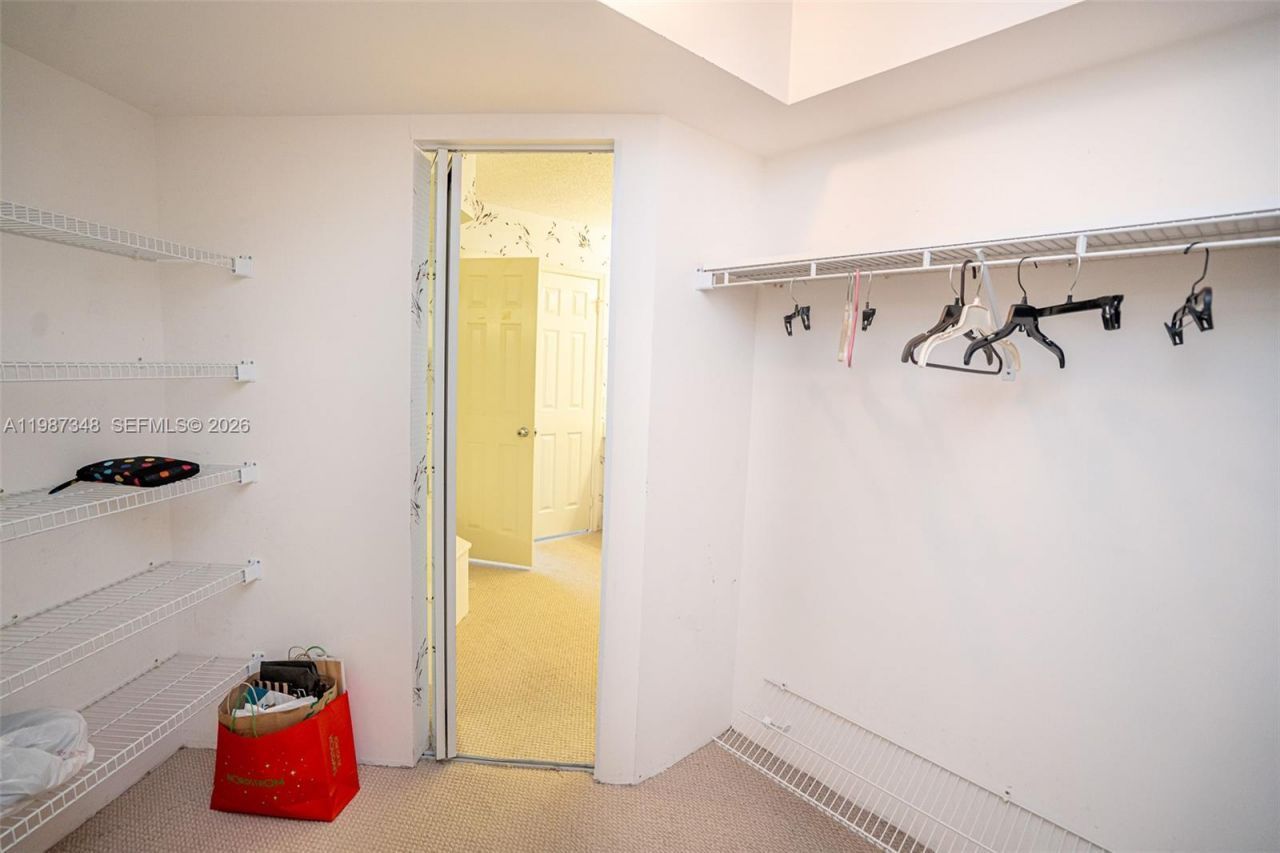 3530 Mystic Pointe Dr , Unit 1401, Aventura, FL 33180 Photo