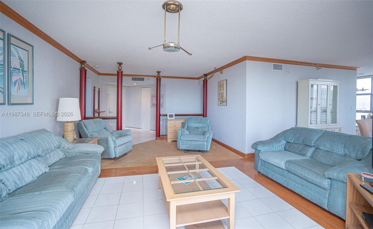 3530 Mystic Pointe Dr , Unit 1401, Aventura, FL 33180 Photo