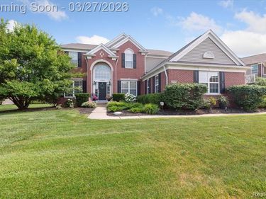 59200 Peters Barn Drive, Lyon Twp, MI 48178