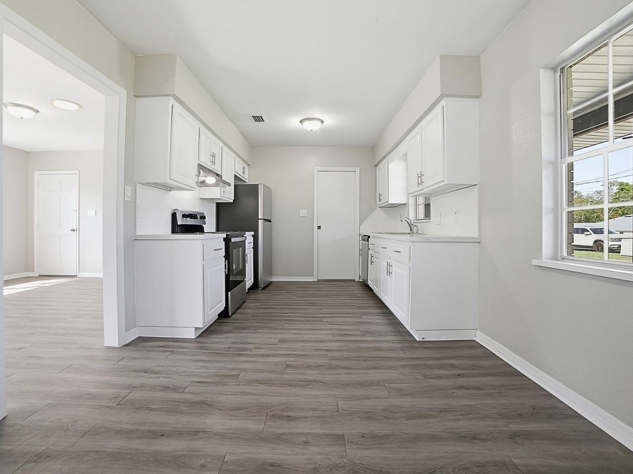 5 Oak Street, Yalaha, FL 34797 Photo