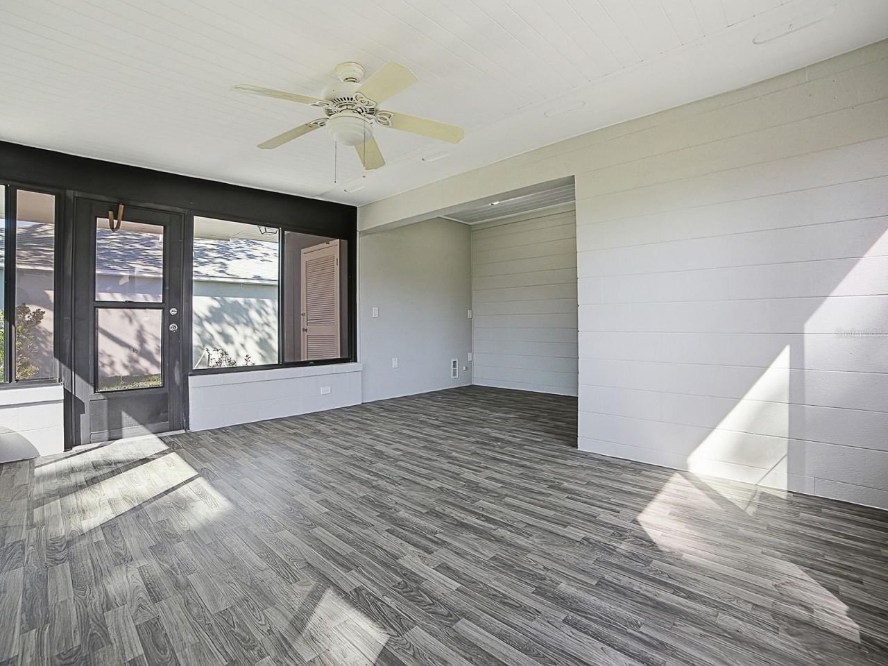 5 Oak Street, Yalaha, FL 34797 Photo