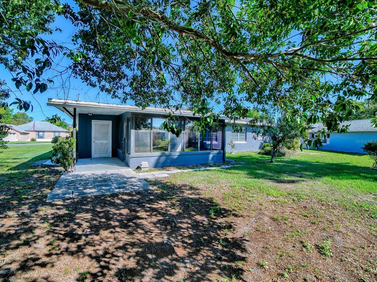 5 Oak Street, Yalaha, FL 34797 Photo