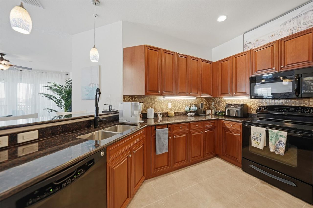 17288 Acapulco Road, Unit 421, Punta Gorda, FL 33955 Photo