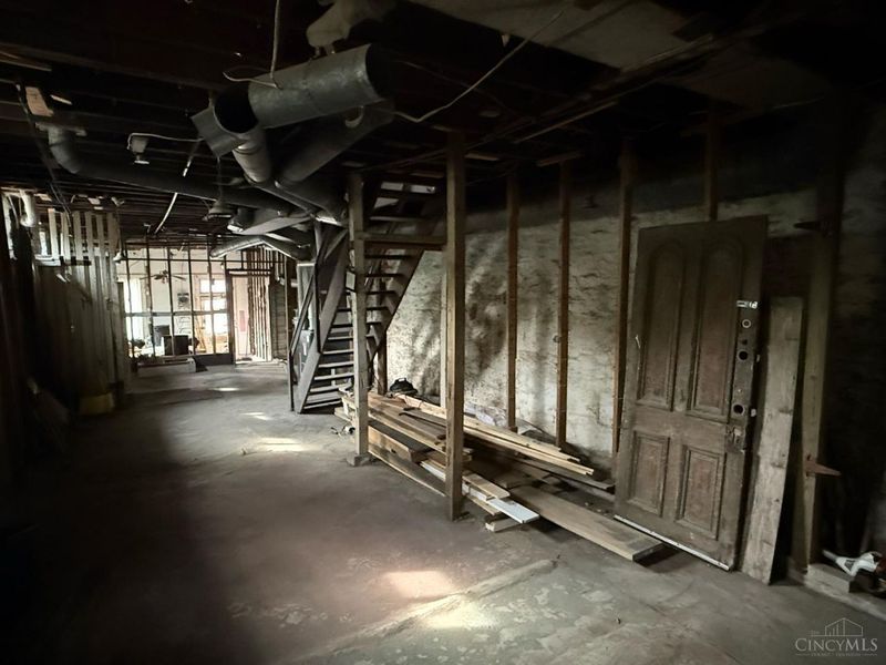 454 W Mcmicken Avenue, Cincinnati, OH 45214 Photo 5