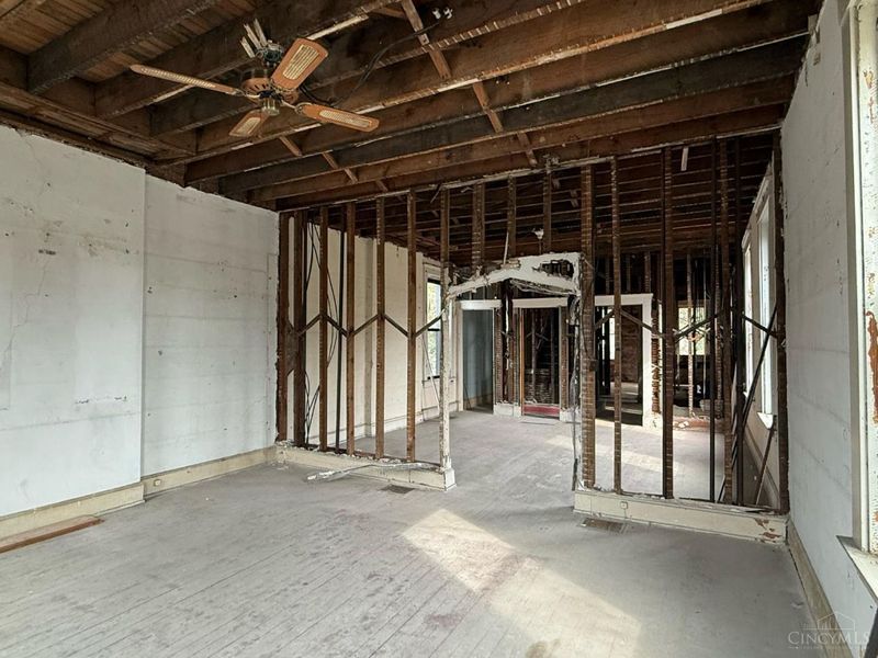 454 W Mcmicken Avenue, Cincinnati, OH 45214 Photo 9