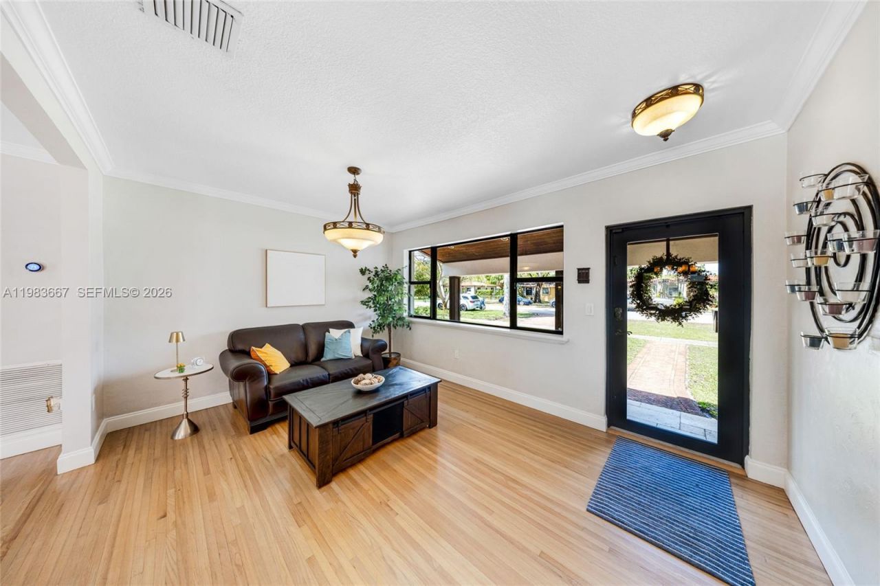 1740 Westward Dr , Miami Springs, FL 33166 Photo