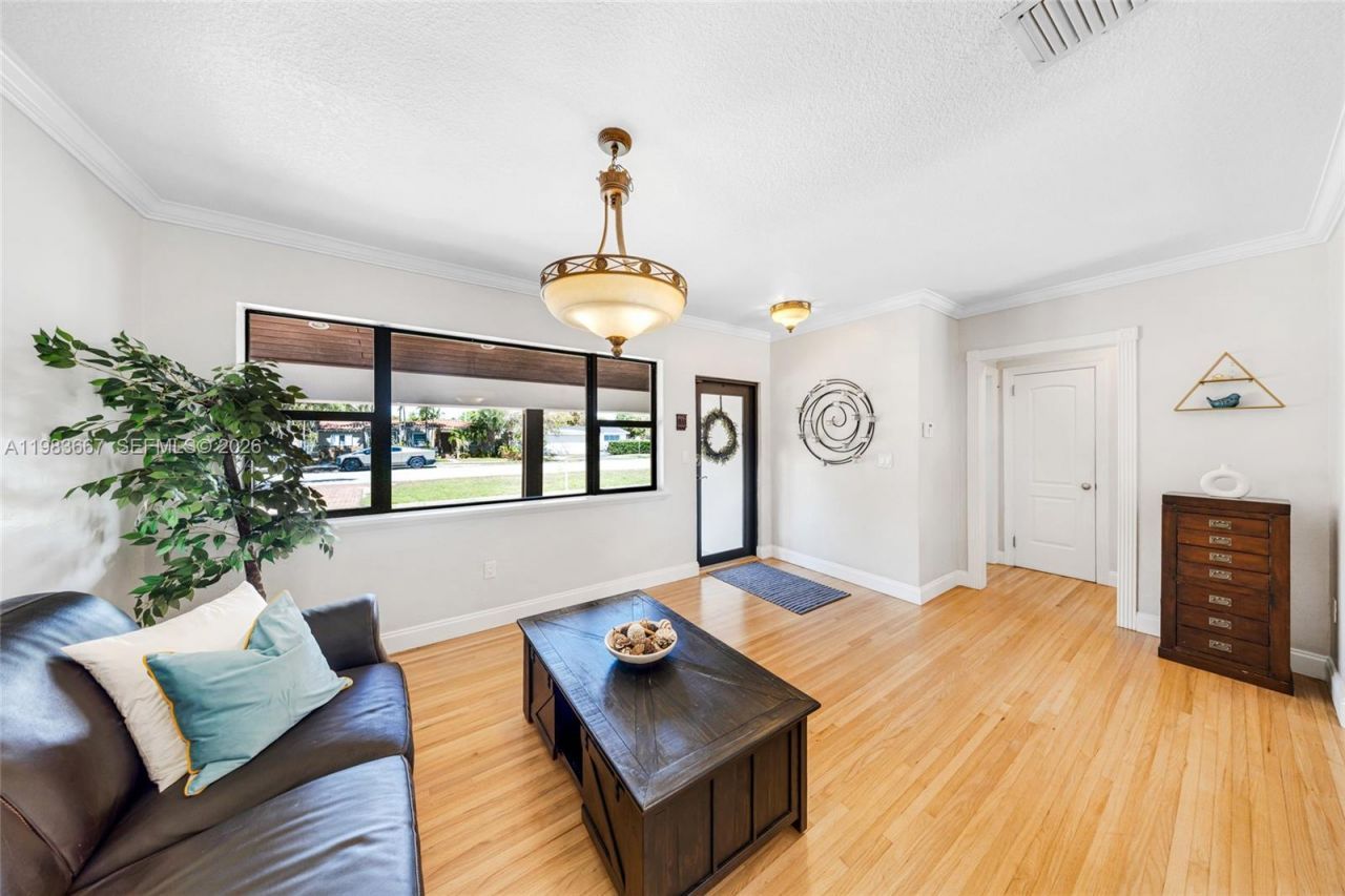 1740 Westward Dr , Miami Springs, FL 33166 Photo