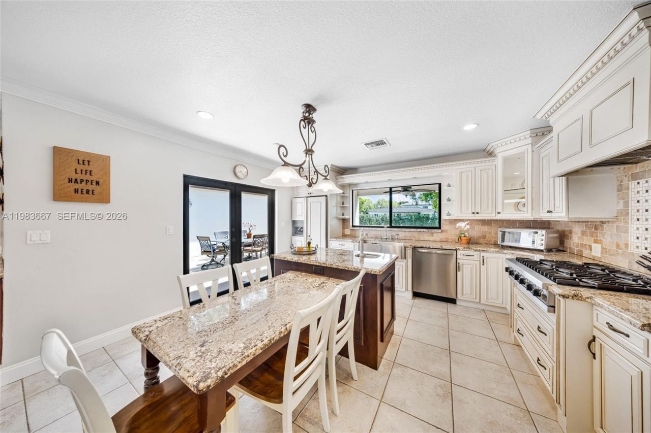 1740 Westward Dr , Miami Springs, FL 33166 Photo