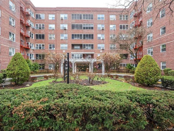 67-38 108th Street, Unit C17, Forest Hills, NY 11375
