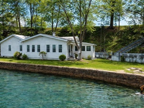 5535 Peach Orchard Point, Hector, NY 14841