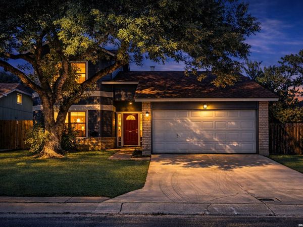 8426 Maple Ridge, San Antonio, TX 78239