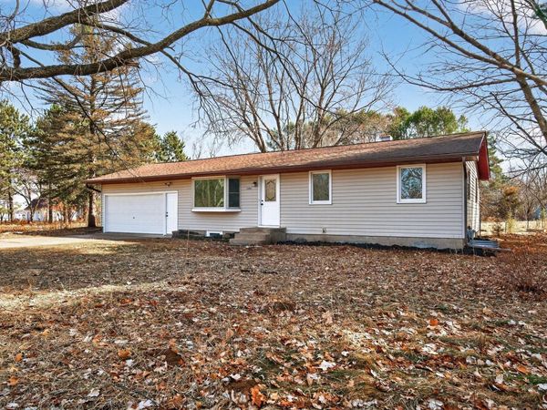 20851 Aster Drive NW, Cedar, MN 55011