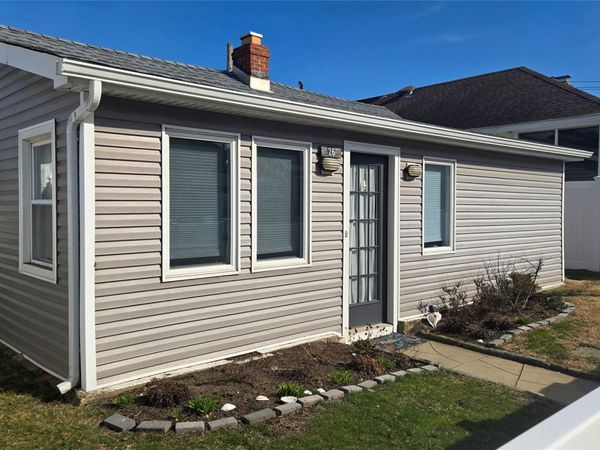 26 June Walk , Long Beach, NY 11561