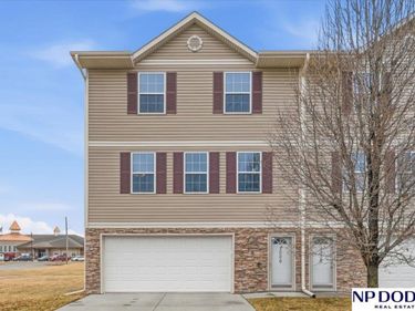 3006 Nakoma Lane, Carter Lake, IA 51510