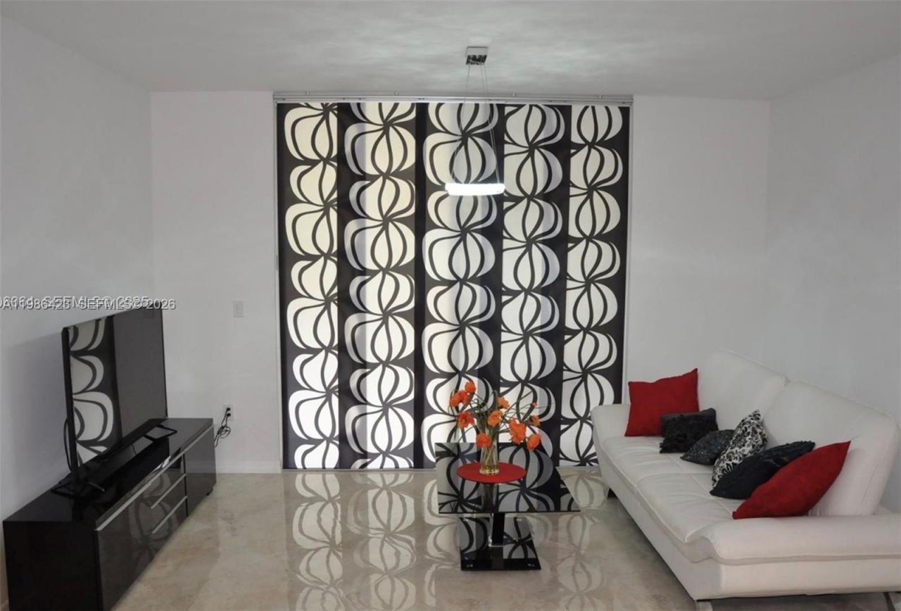 19801 E Country Club Dr, Unit 4104, Aventura, FL 33180 Photo