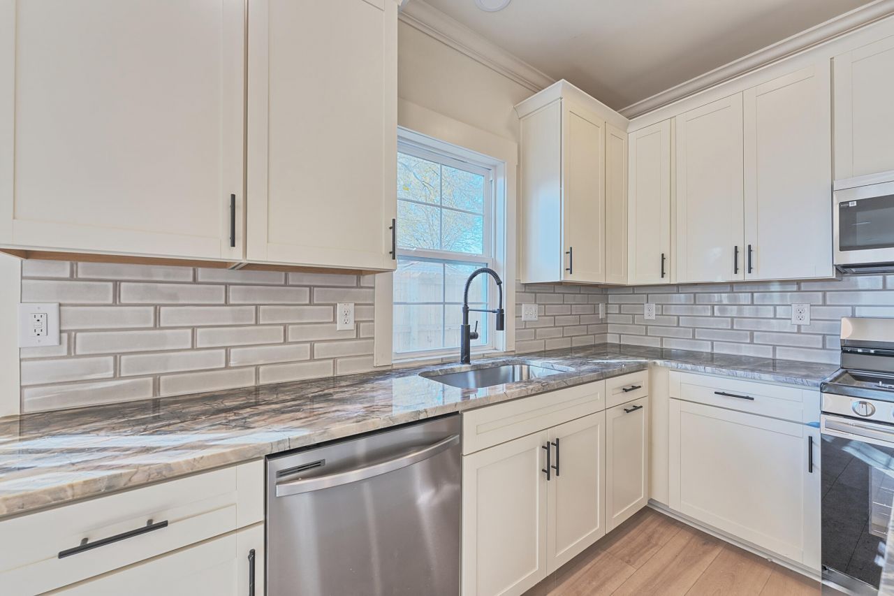 4829 Williams Avenue Photo 14