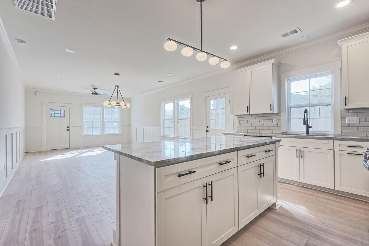 4829 Williams Avenue Photo 16