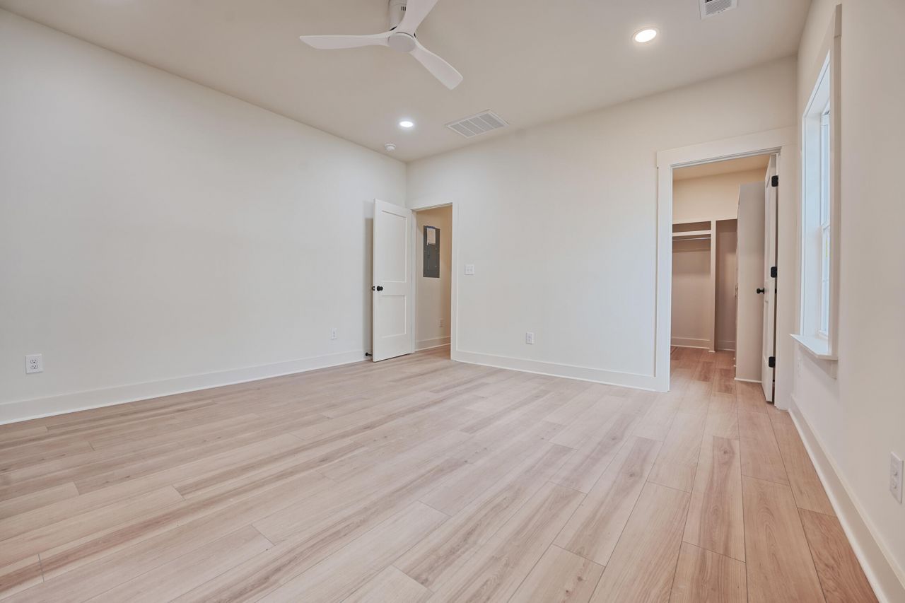 4829 Williams Avenue Photo 21