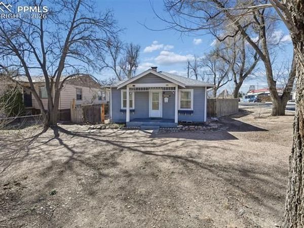 630 Bonfoy Avenue, Colorado Springs, CO 80909