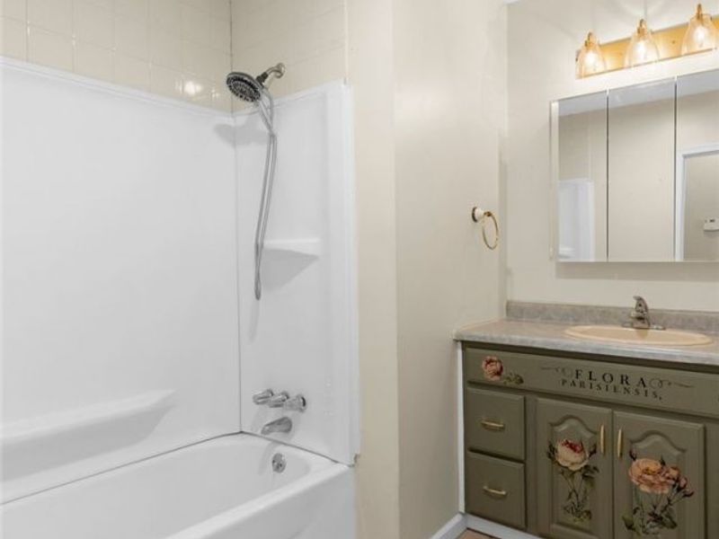 3267 Bell Wick Road, Hubbard, OH 44425 Photo 19