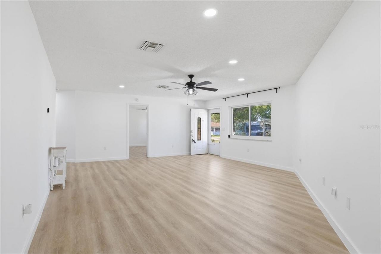 506 Summerwood Court, Tarpon Springs, FL 34689 Photo