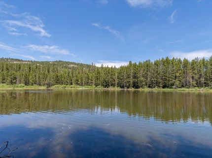 51711 Tamarack Crescent, Soda Springs, CA 95728 Photo