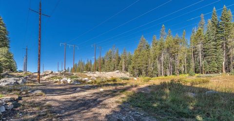 51711 Tamarack Crescent, Soda Springs, CA 95728 Photo