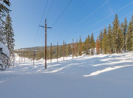 51711 Tamarack Crescent, Soda Springs, CA 95728 Photo