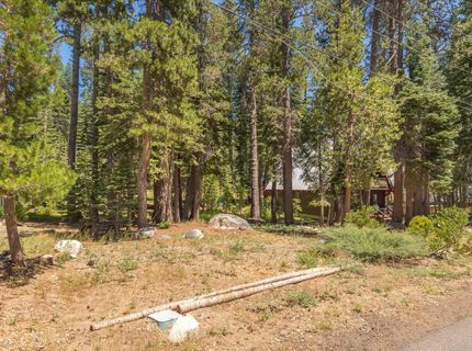 51711 Tamarack Crescent, Soda Springs, CA 95728 Photo
