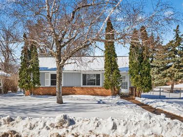 500 5th Avenue S, Hopkins, MN 55343