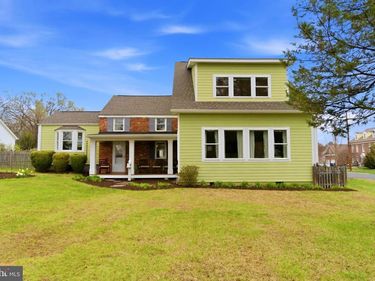 720 PARK AVENUE, HERNDON, VA 20170