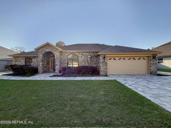 585 THORNBERRY Road, Orange Park, FL 32073